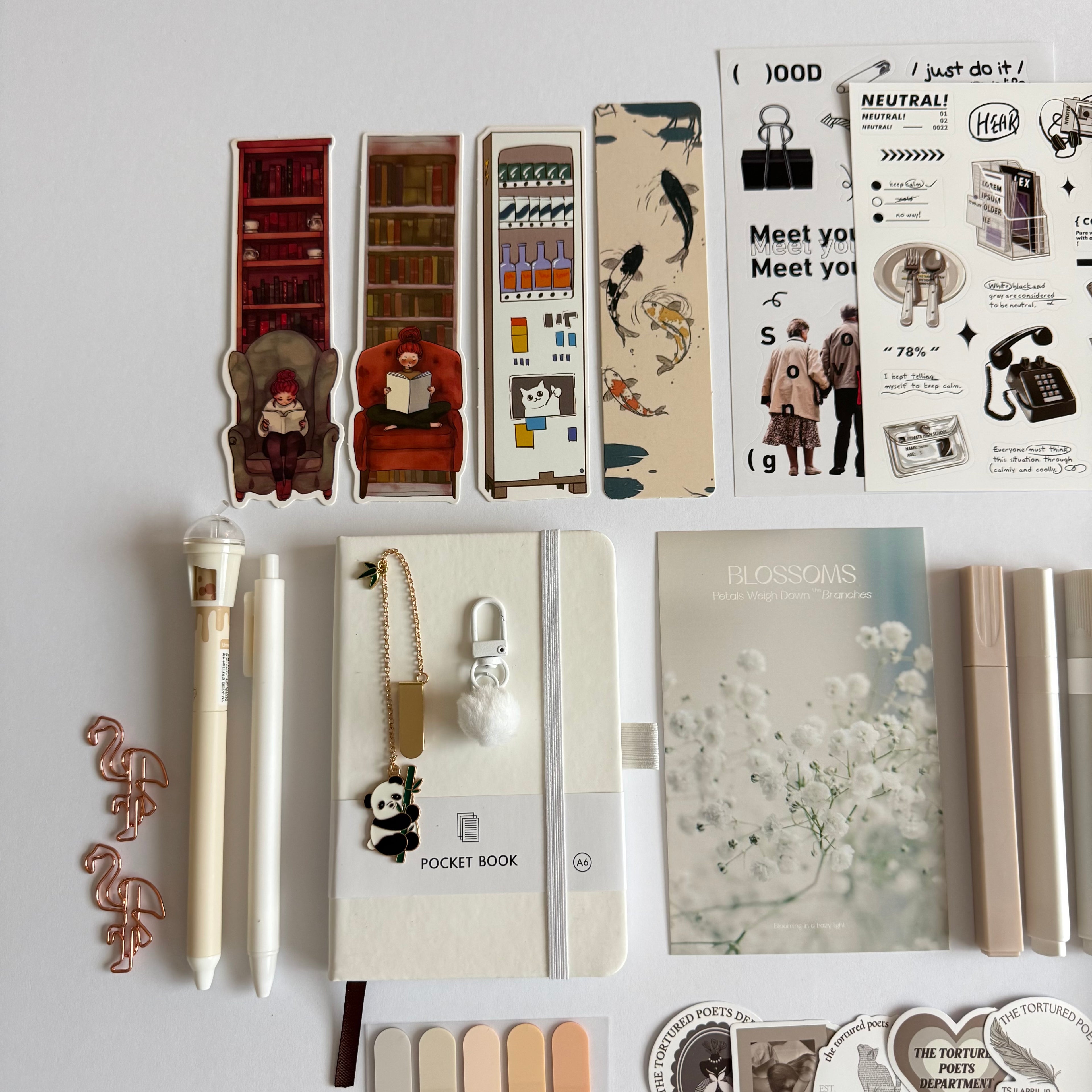 🤍 White Bundle — Minimal, Clean & Timeless