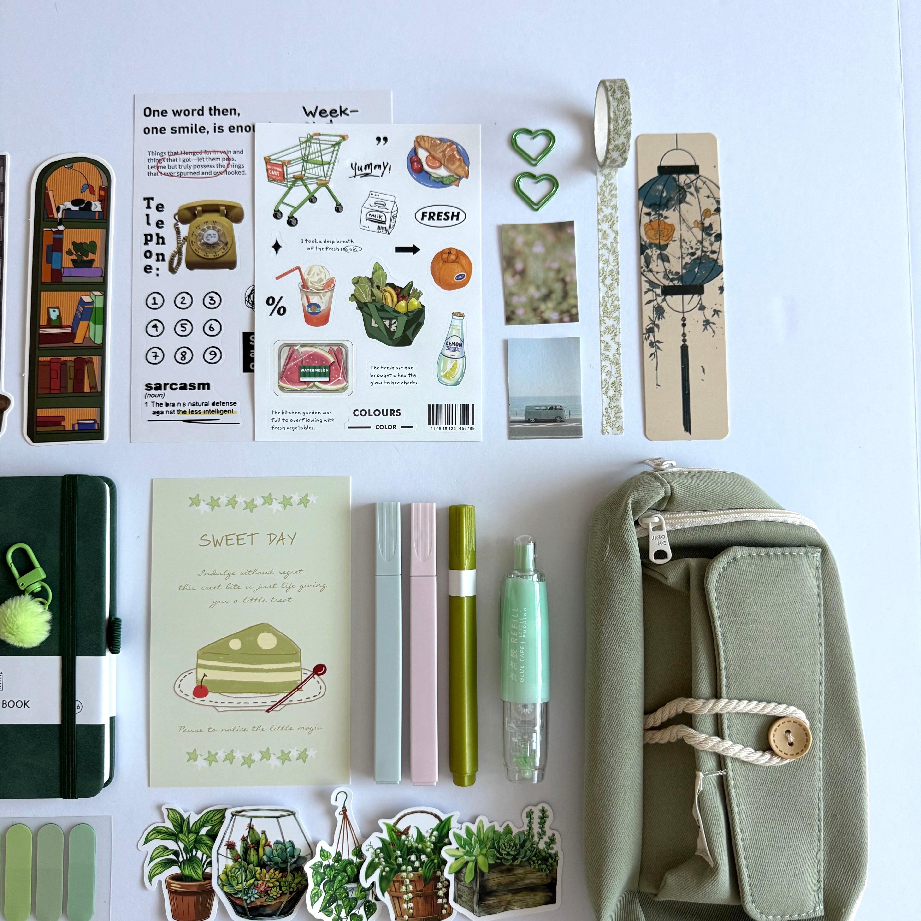 🌿 Green Bundle — Natural, Grounded & Refreshing