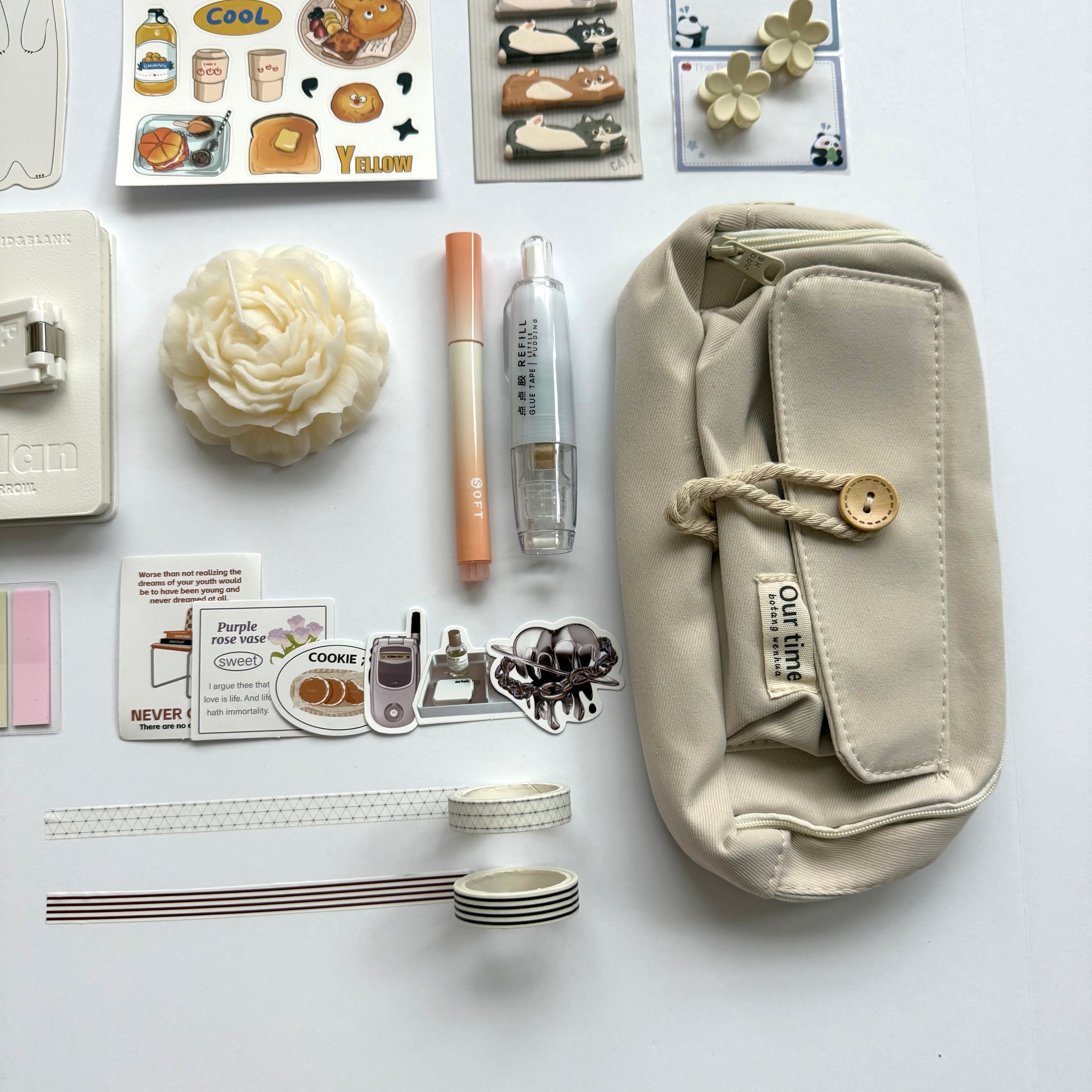 🤍 White Bundle — Minimal, Clean & Timeless