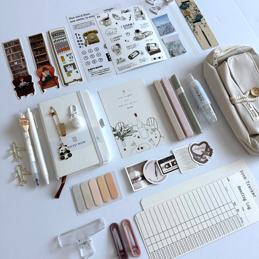 🤍 White Bundle — Minimal, Clean & Timeless