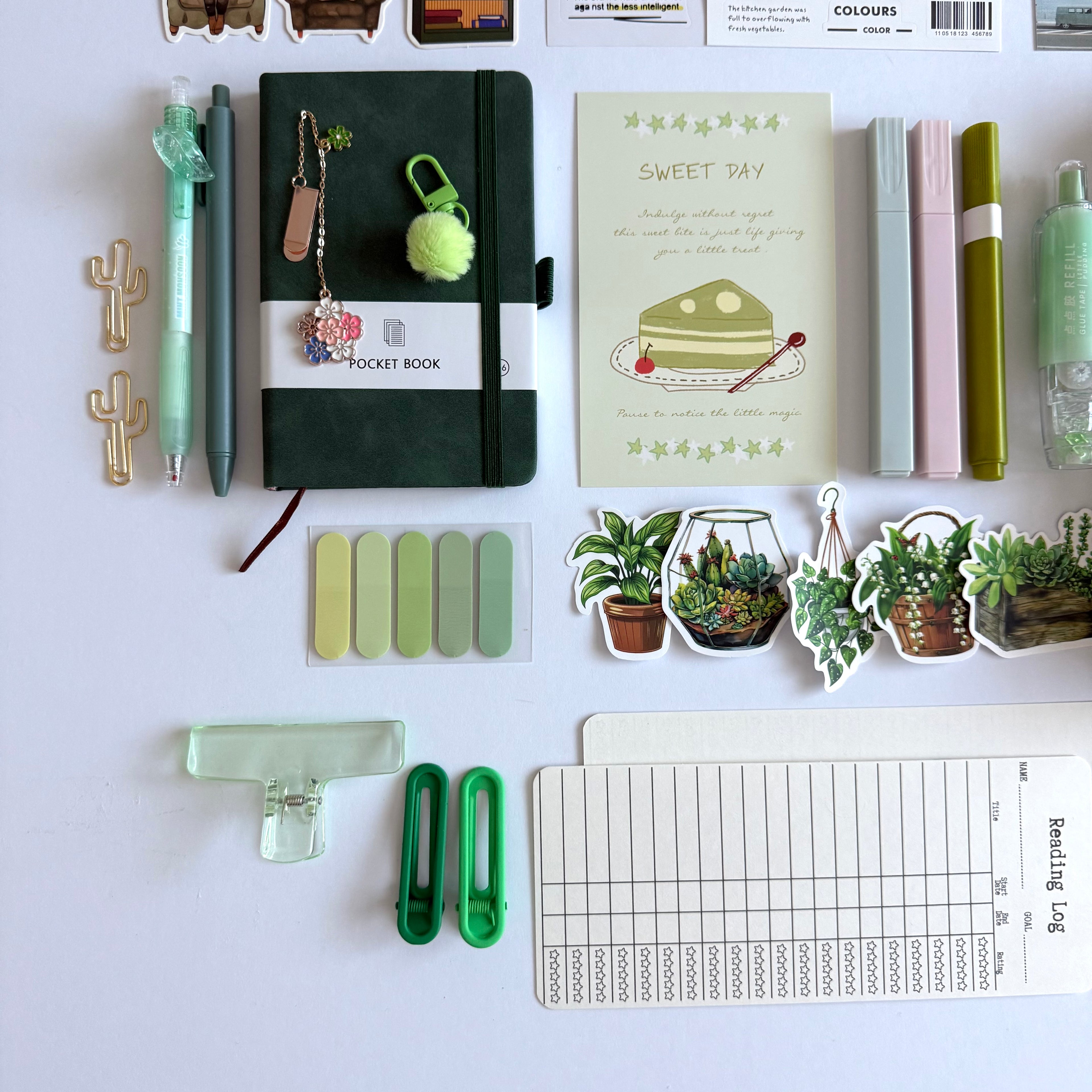 🌿 Green Bundle — Natural, Grounded & Refreshing