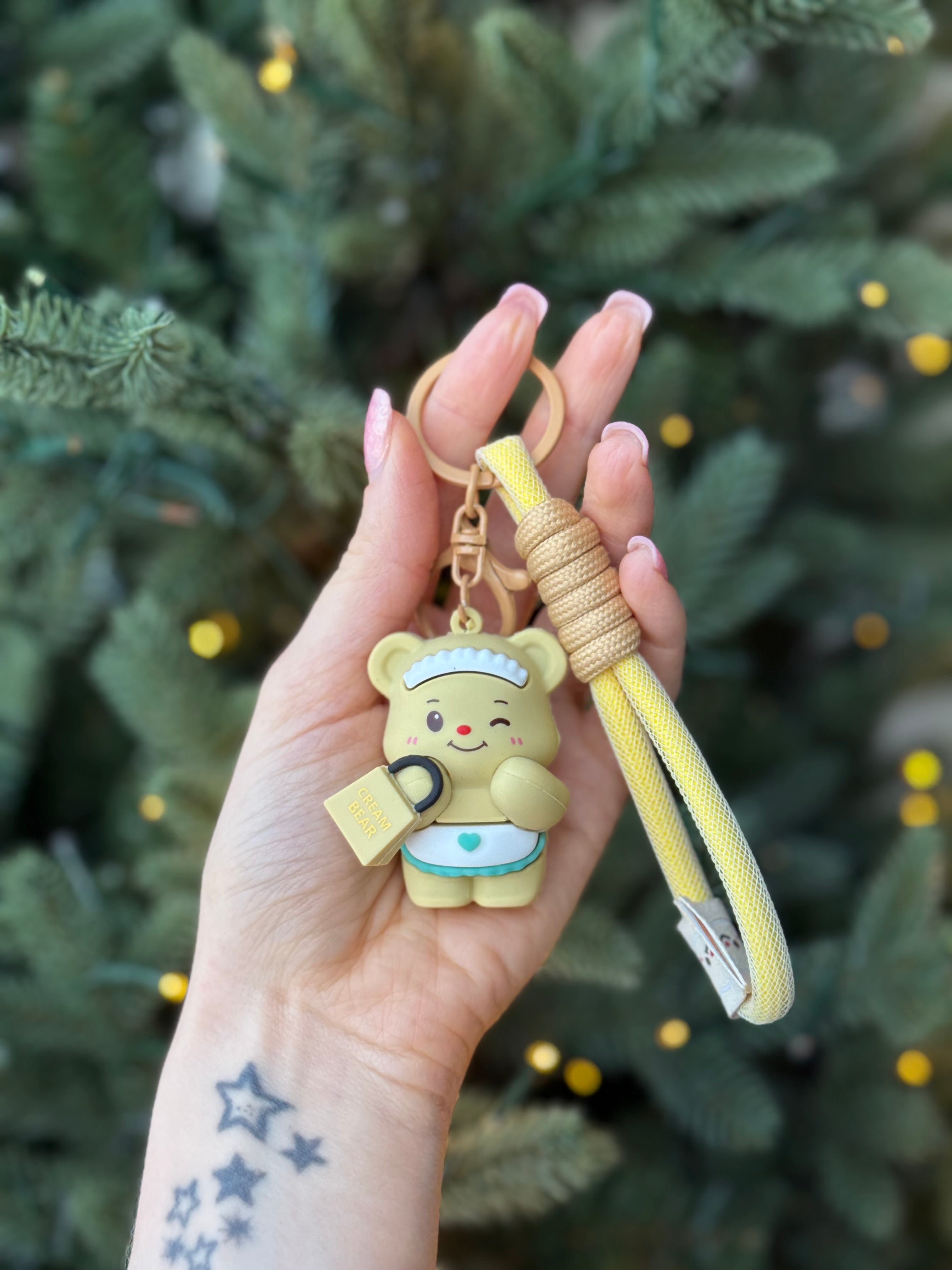 ✨ Golden Bear Charm — Honey Edition 🍯