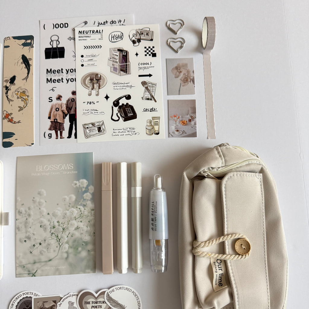 🤍 White Bundle — Minimal, Clean & Timeless