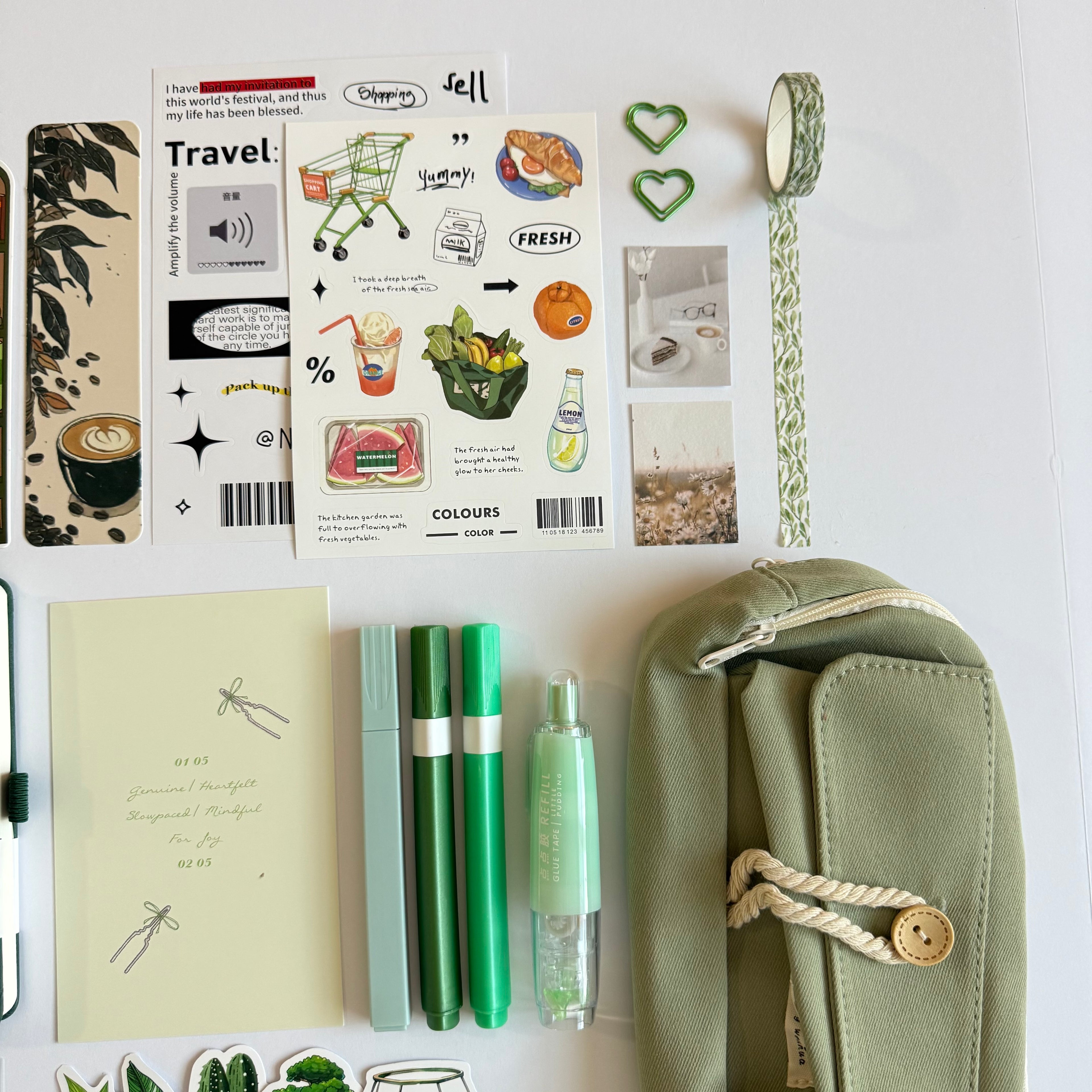 🌿 Green Bundle — Natural, Grounded & Refreshing